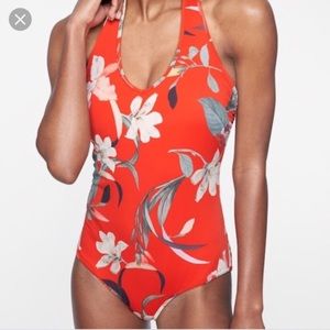 NWT Athleta red Waimea Plunge-Onfe Swimsuit XL